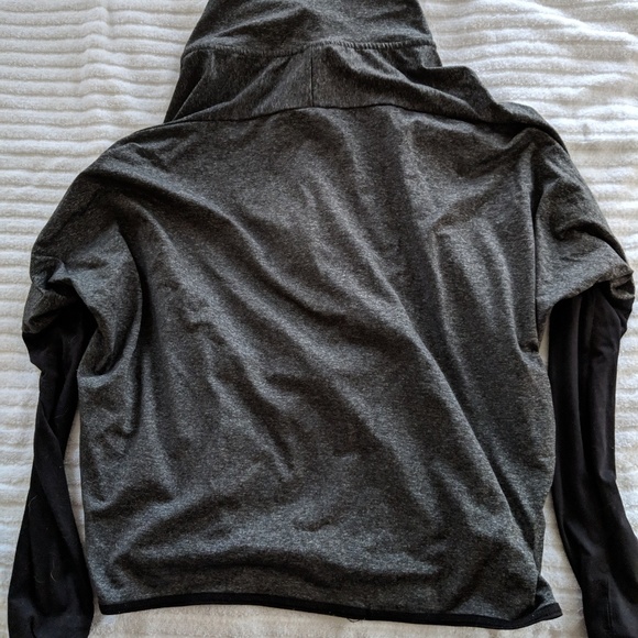 Running quarter zip - Picture 4 of 4